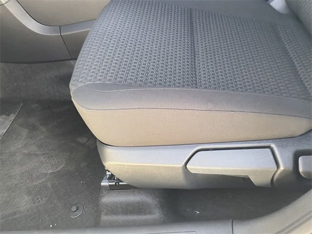 Thumbnail: 2025 Nissan Kicks - 20