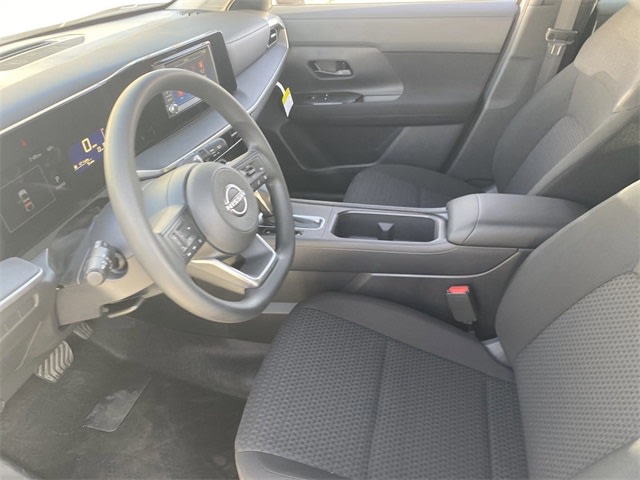 Thumbnail: 2025 Nissan Kicks - 19