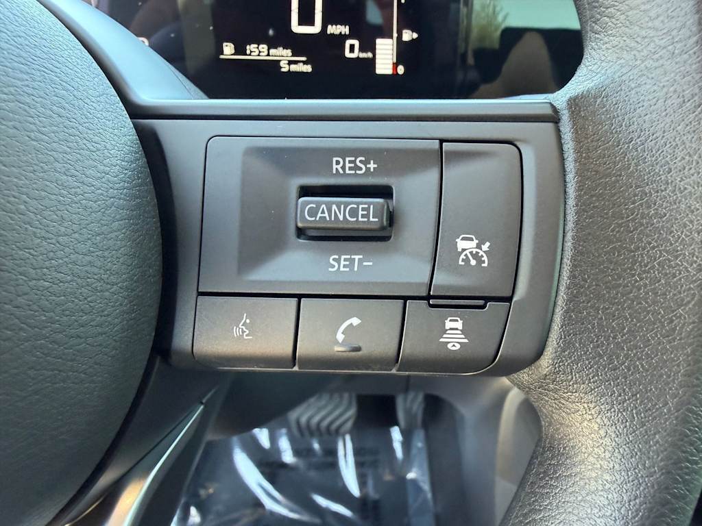 Thumbnail: 2026 Nissan Kicks - 24