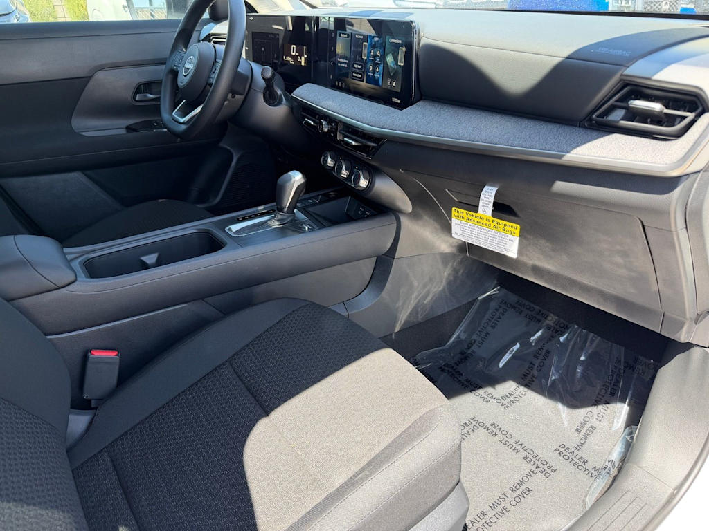 Thumbnail: 2026 Nissan Kicks - 8
