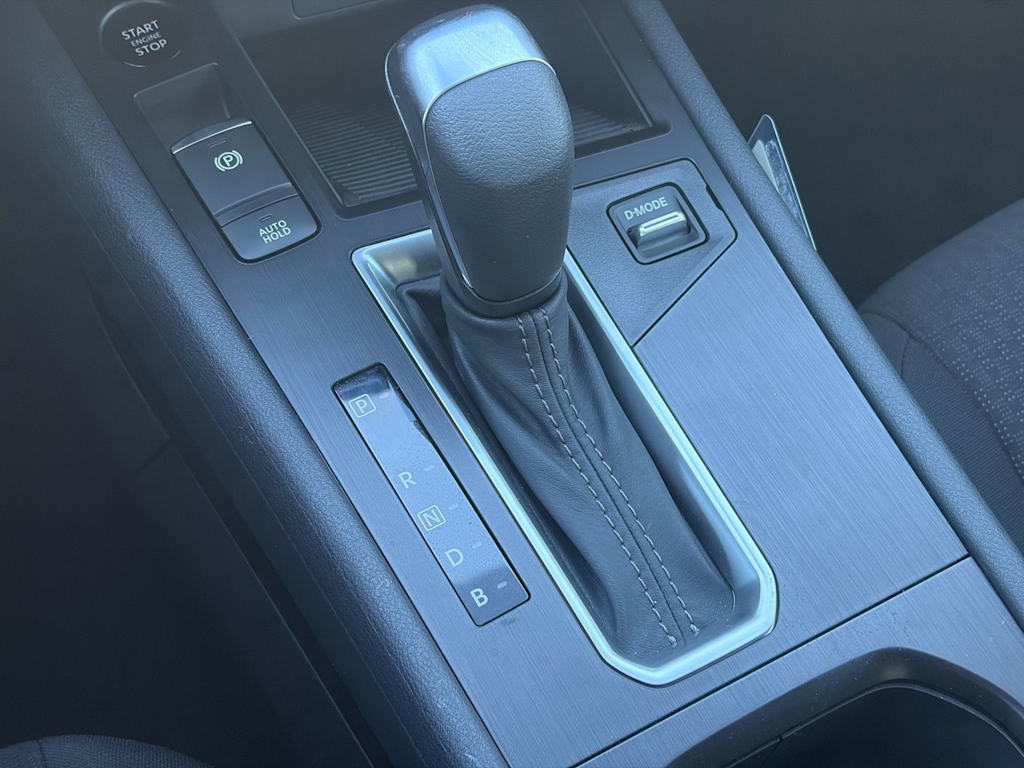 Thumbnail: 2026 Nissan Kicks - 8