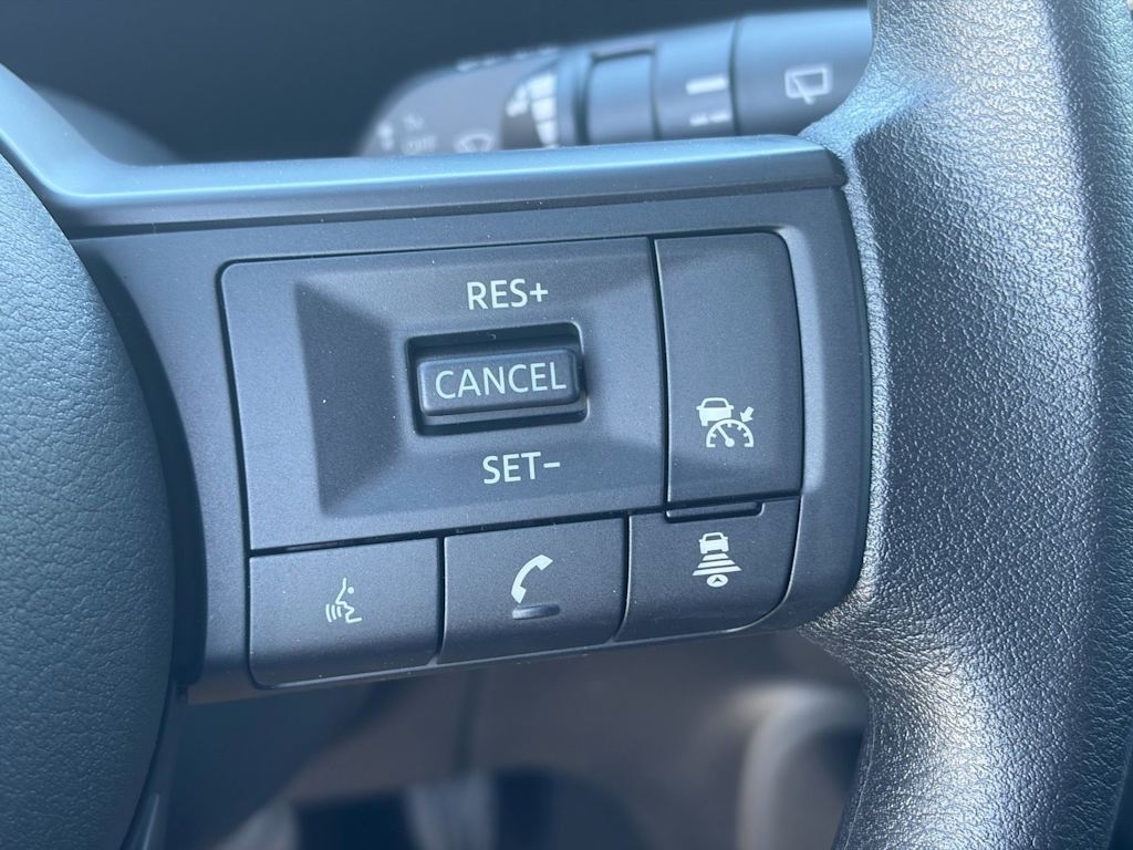 Thumbnail: 2026 Nissan Kicks - 18