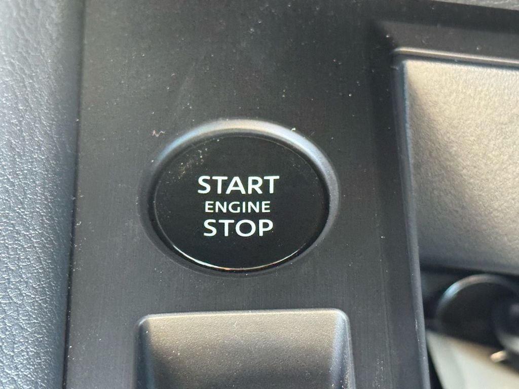 Thumbnail: 2026 Nissan Kicks - 21