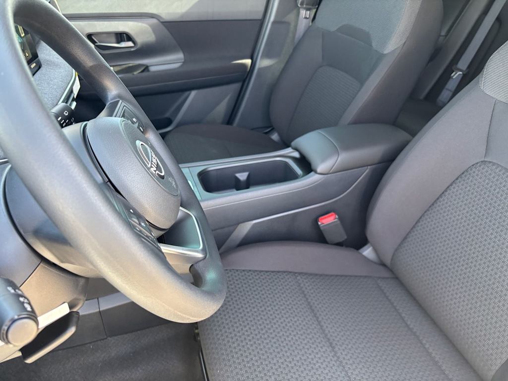 Thumbnail: 2026 Nissan Kicks - 20