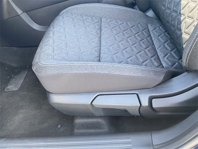 2025 Nissan Kicks SV 21