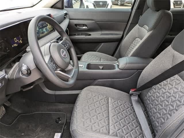 Thumbnail: 2025 Nissan Kicks - 18