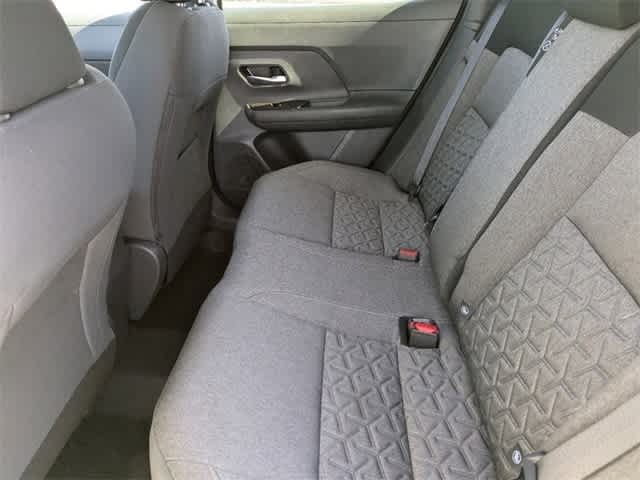 Thumbnail: 2025 Nissan Kicks - 18