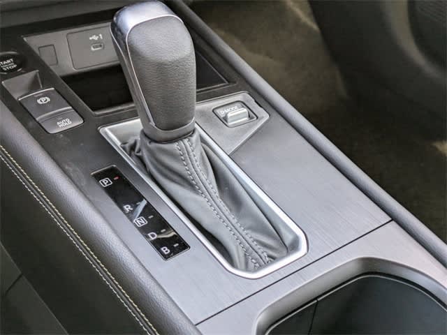 2025 Nissan Kicks SV 13