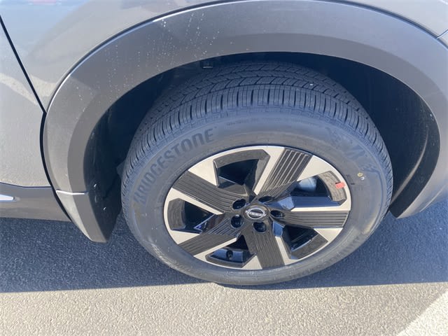 2025 Nissan Kicks SV 6