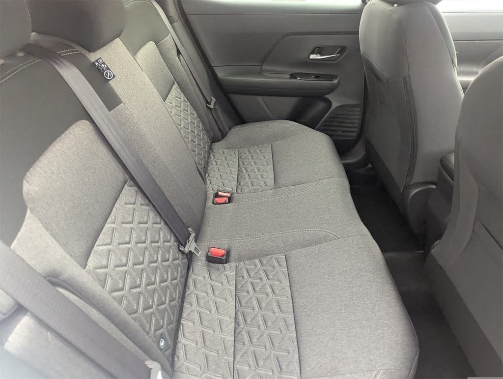 Thumbnail: 2026 Nissan Kicks - 11