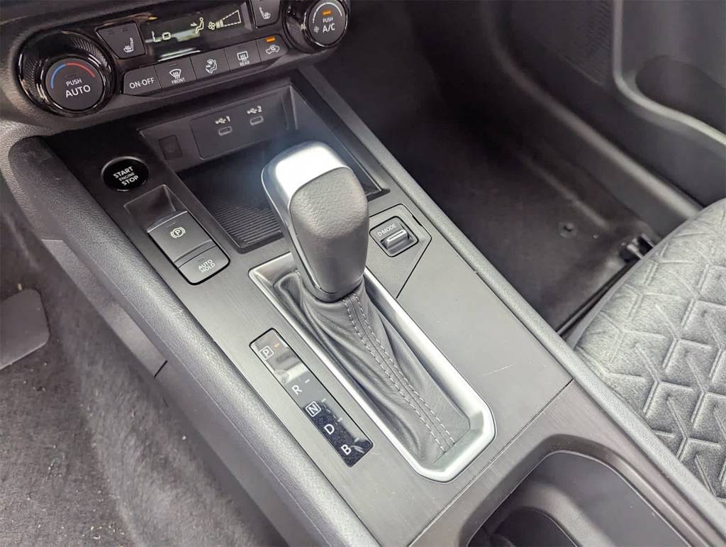 Thumbnail: 2026 Nissan Kicks - 27