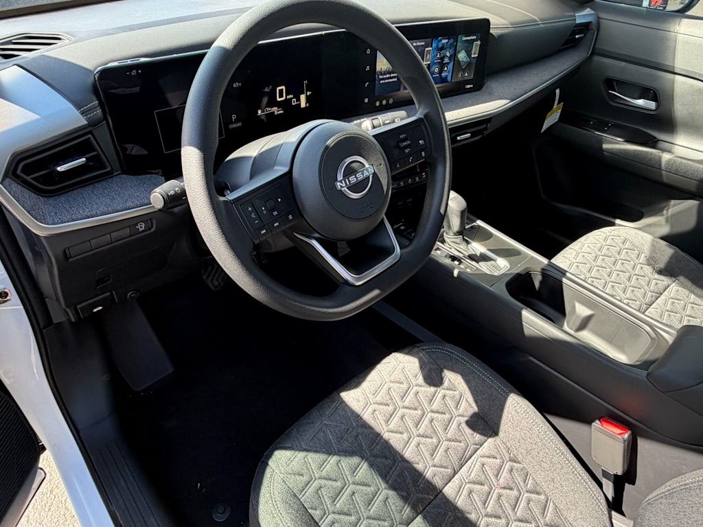 Thumbnail: 2026 Nissan Kicks - 2