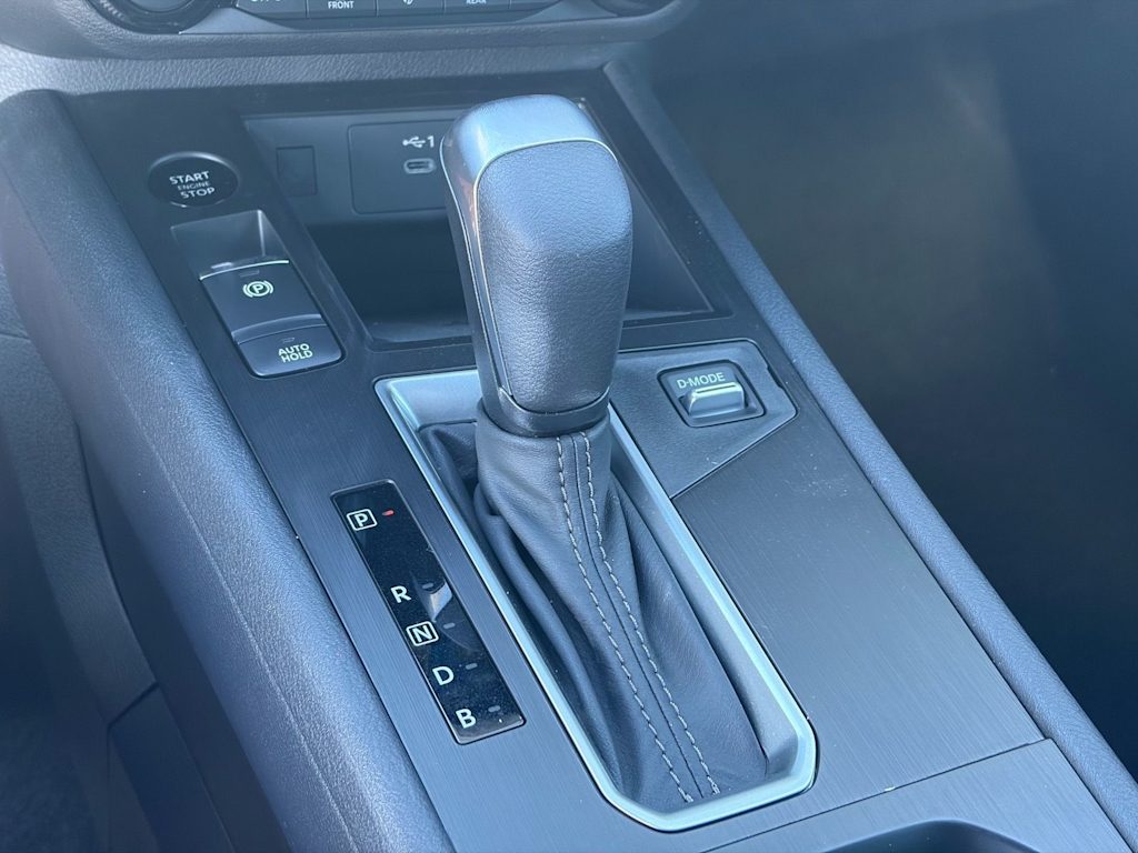 Thumbnail: 2026 Nissan Kicks - 12