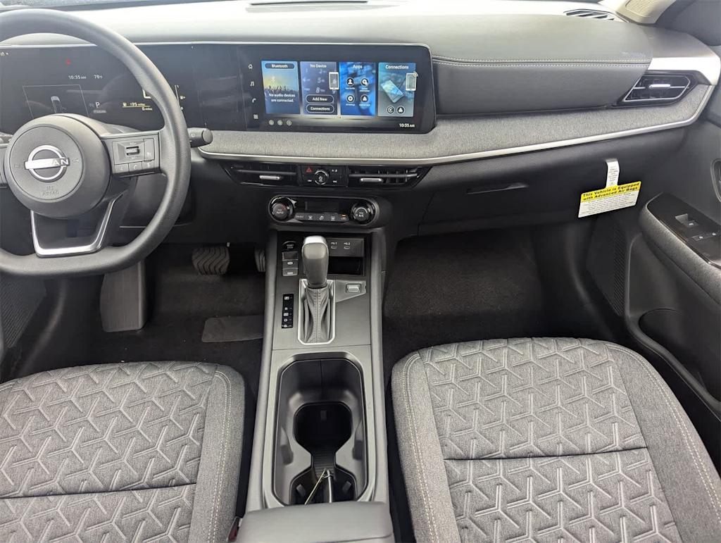 Thumbnail: 2026 Nissan Kicks - 2