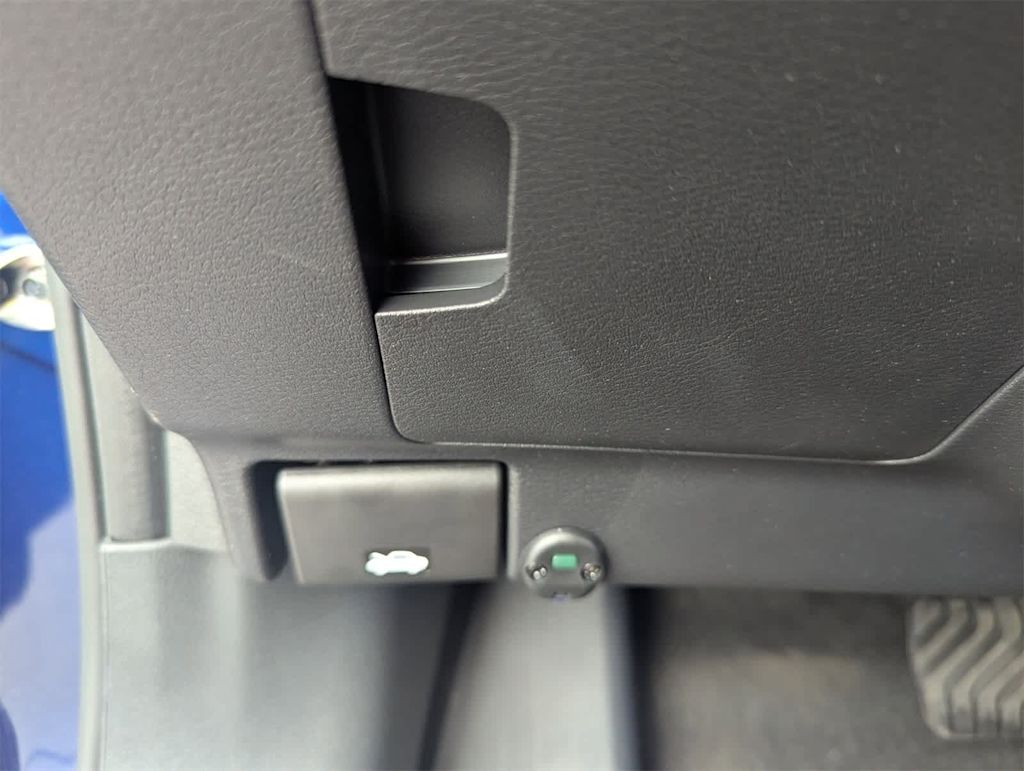 Thumbnail: 2026 Nissan Kicks - 27