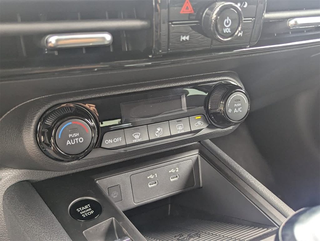 Thumbnail: 2026 Nissan Kicks - 26