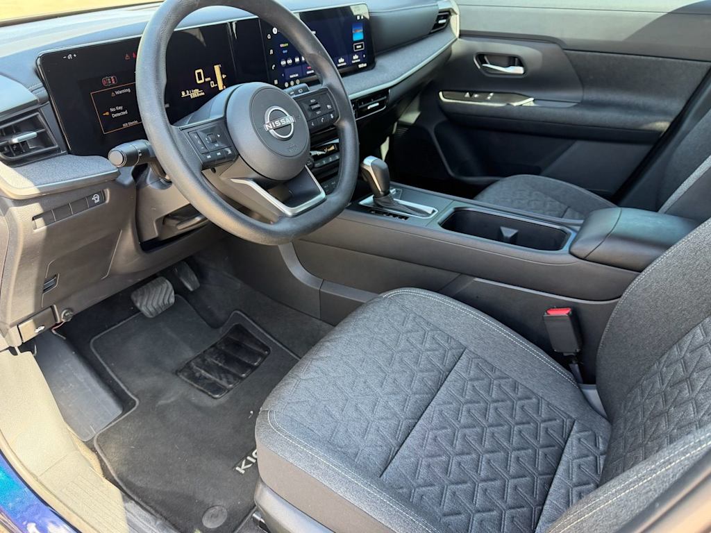Thumbnail: 2026 Nissan Kicks - 24