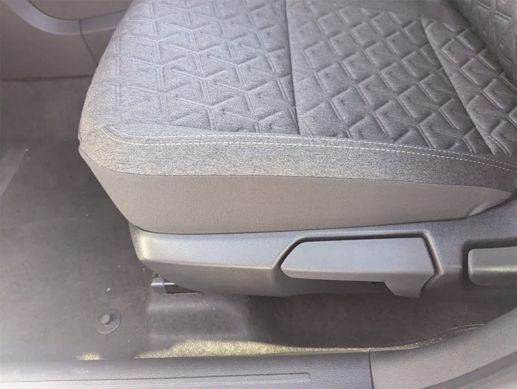 Thumbnail: 2026 Nissan Kicks - 23