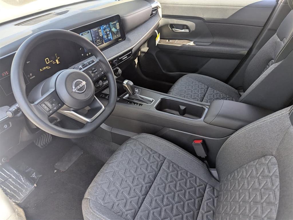 Thumbnail: 2026 Nissan Kicks - 2