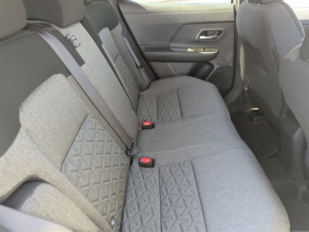 Thumbnail: 2026 Nissan Kicks - 11