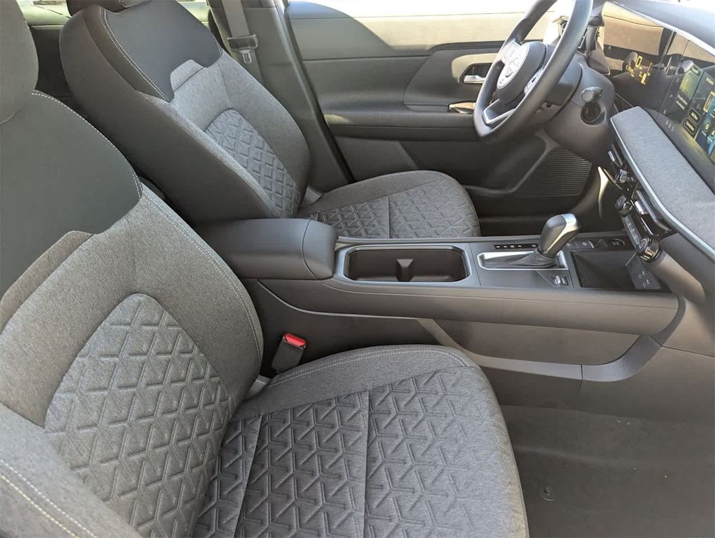 Thumbnail: 2026 Nissan Kicks - 10