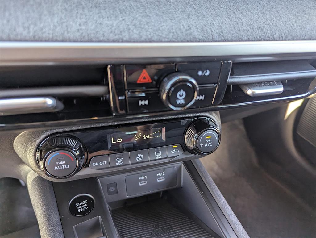 Thumbnail: 2026 Nissan Kicks - 22