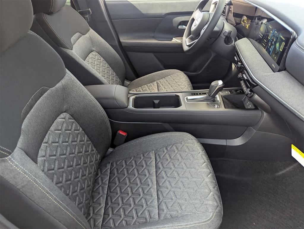 Thumbnail: 2026 Nissan Kicks - 10