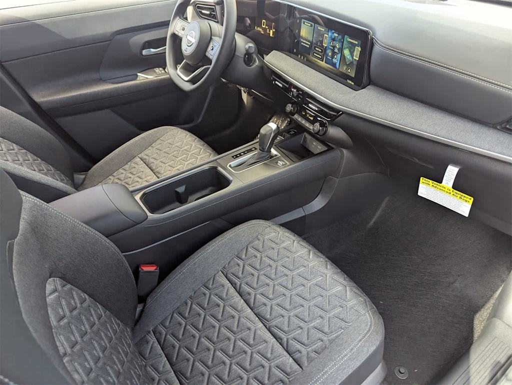 Thumbnail: 2026 Nissan Kicks - 21