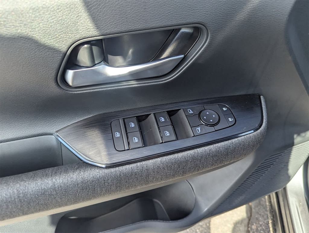 Thumbnail: 2026 Nissan Kicks - 24