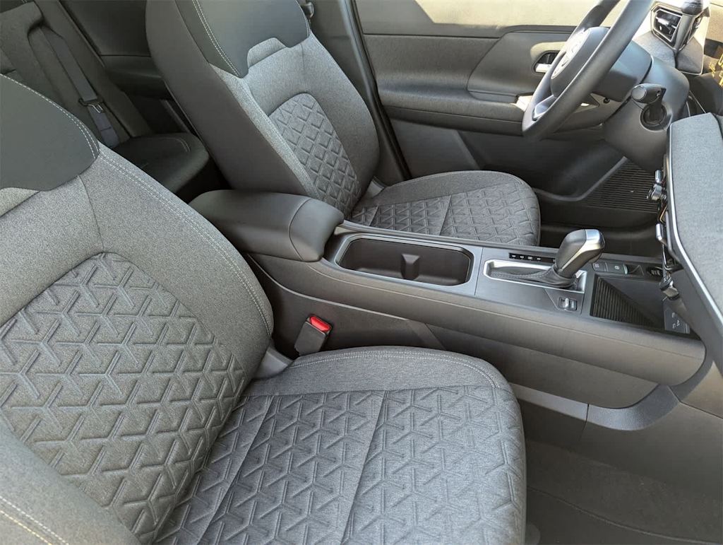 Thumbnail: 2026 Nissan Kicks - 9