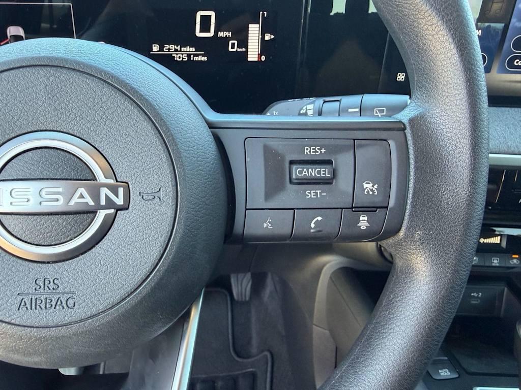 Thumbnail: 2026 Nissan Kicks - 36