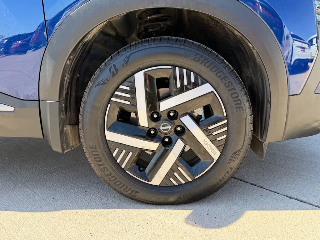 Thumbnail: 2026 Nissan Kicks - 7