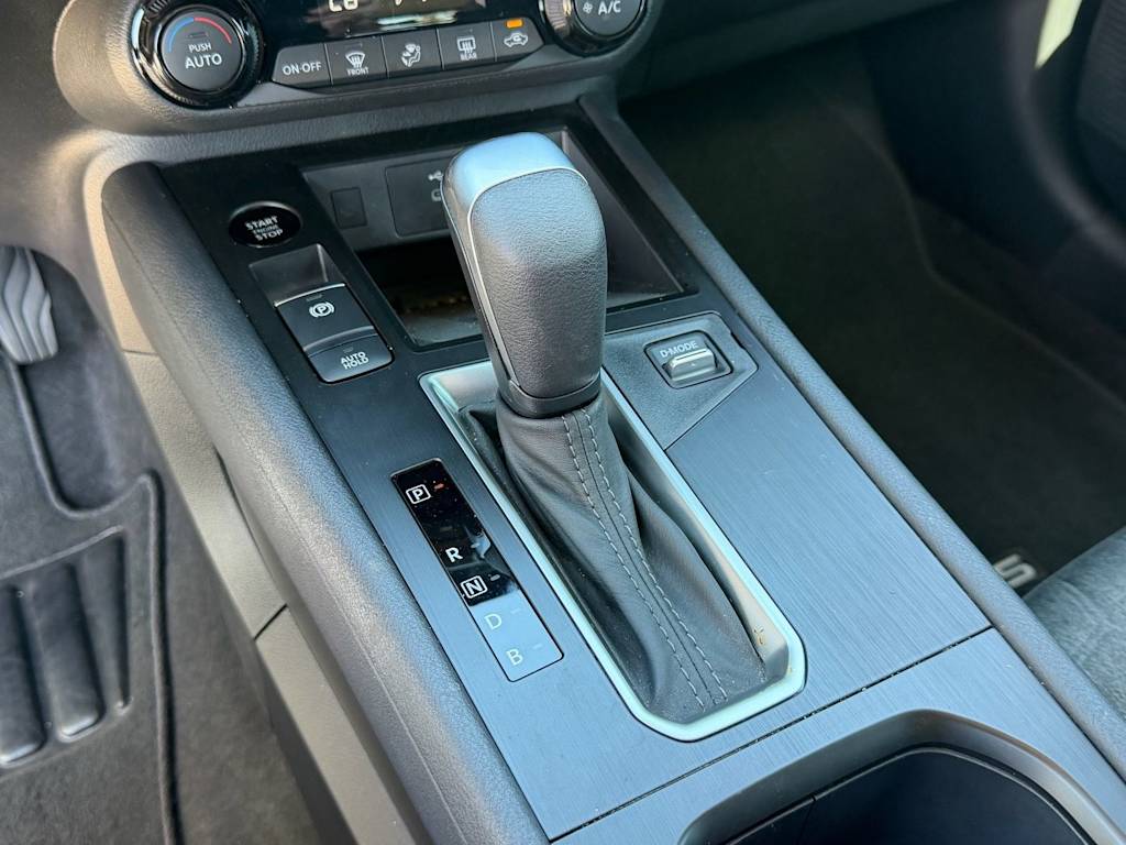 Thumbnail: 2026 Nissan Kicks - 32