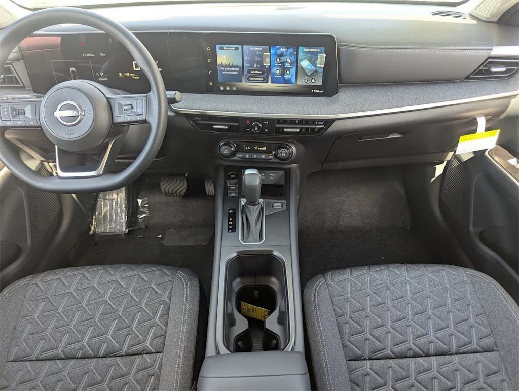 Thumbnail: 2026 Nissan Kicks - 8