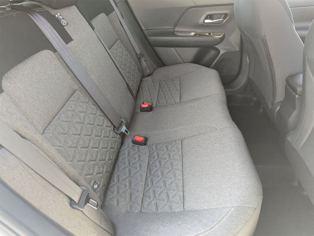 Thumbnail: 2026 Nissan Kicks - 11