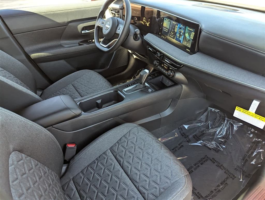 Thumbnail: 2026 Nissan Kicks - 2