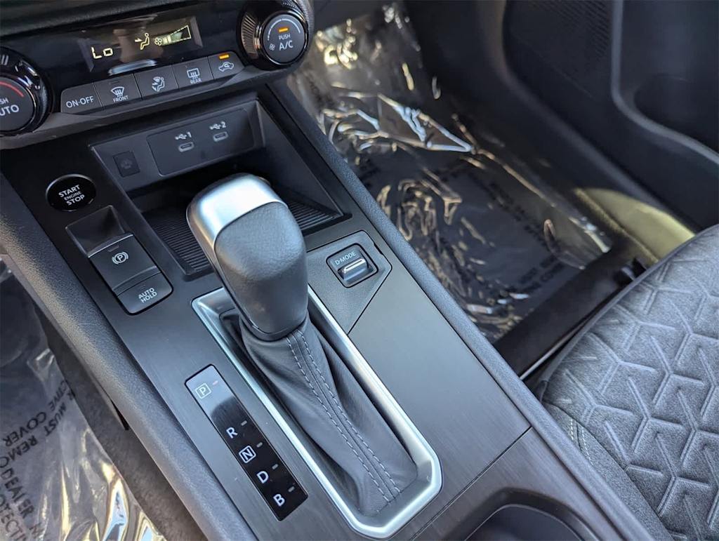 Thumbnail: 2026 Nissan Kicks - 15