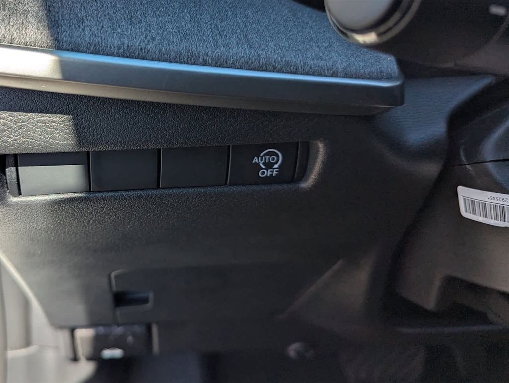 Thumbnail: 2026 Nissan Kicks - 28