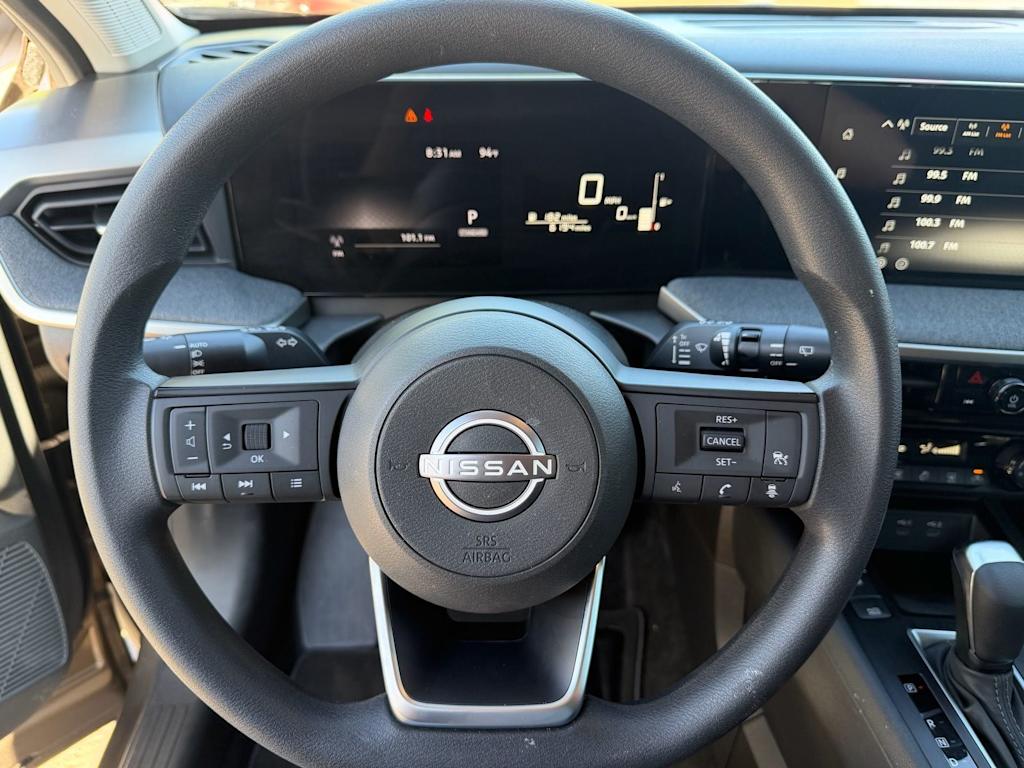 Thumbnail: 2026 Nissan Kicks - 9