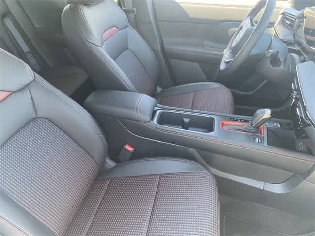 Thumbnail: 2025 Nissan Kicks - 10