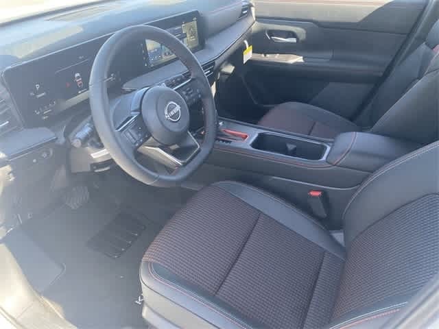 Thumbnail: 2025 Nissan Kicks - 9