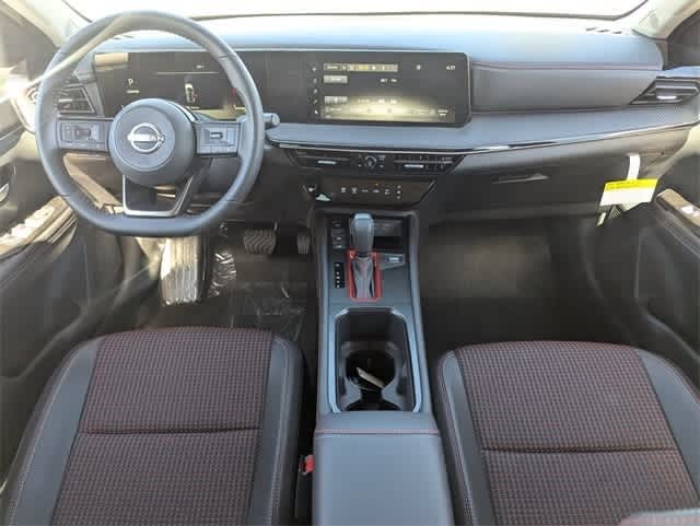 Thumbnail: 2025 Nissan Kicks - 2