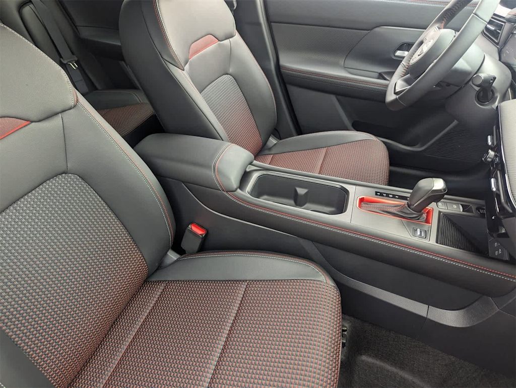 Thumbnail: 2026 Nissan Kicks - 9