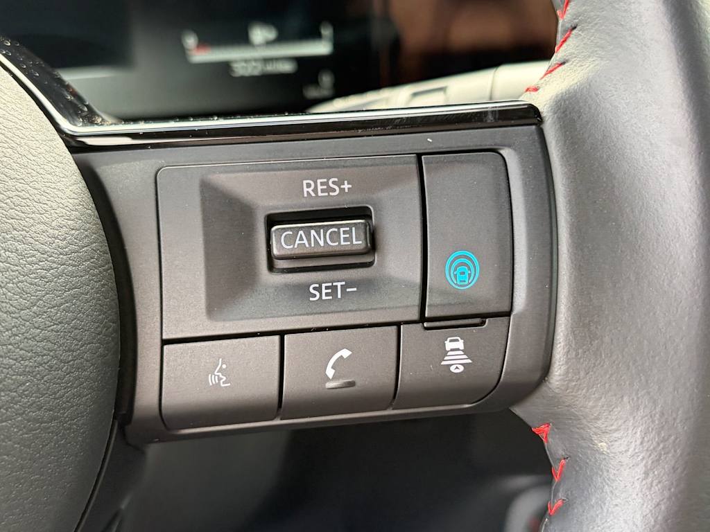 Thumbnail: 2026 Nissan Kicks - 16