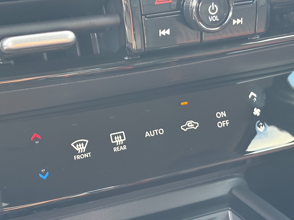 Thumbnail: 2026 Nissan Kicks - 19