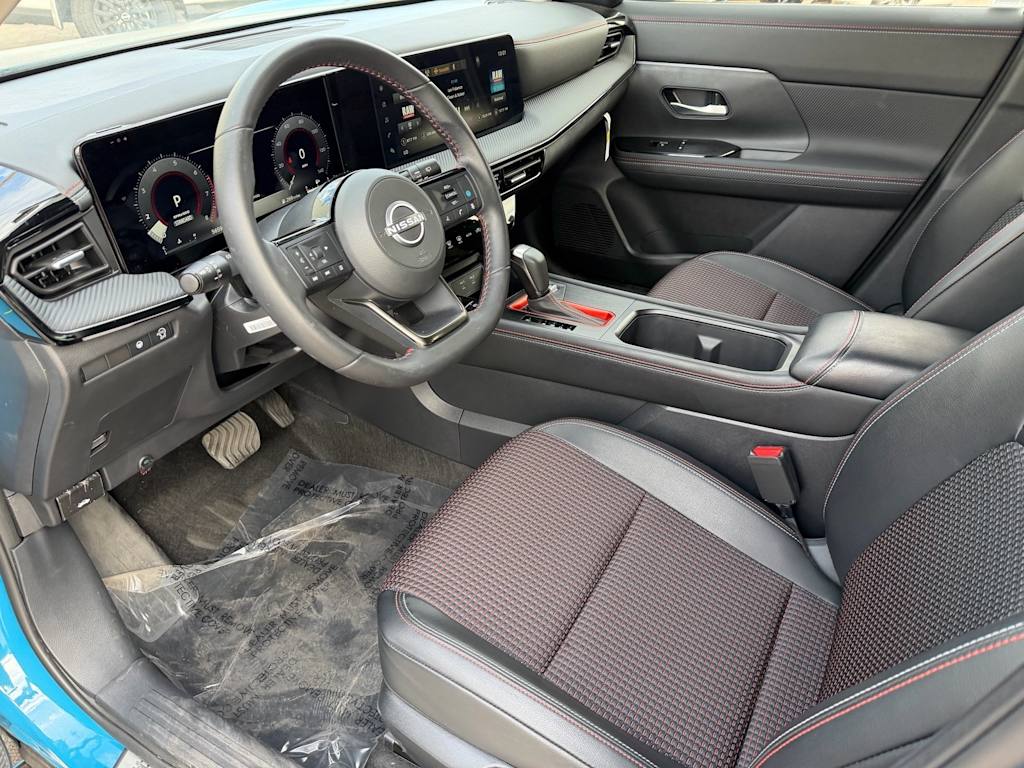 Thumbnail: 2025 Nissan Kicks - 9