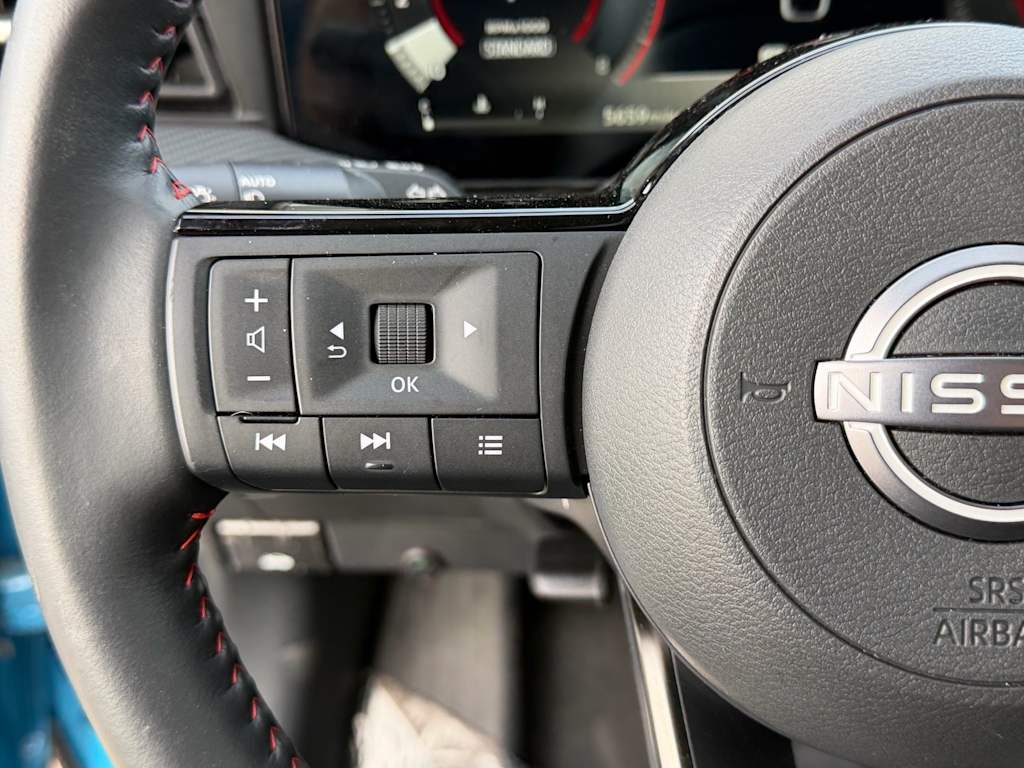 Thumbnail: 2025 Nissan Kicks - 36