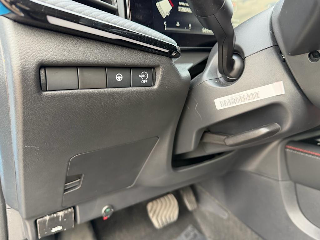 Thumbnail: 2025 Nissan Kicks - 29