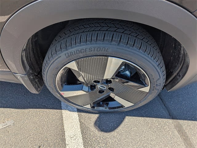 Thumbnail: 2025 Nissan Kicks - 6