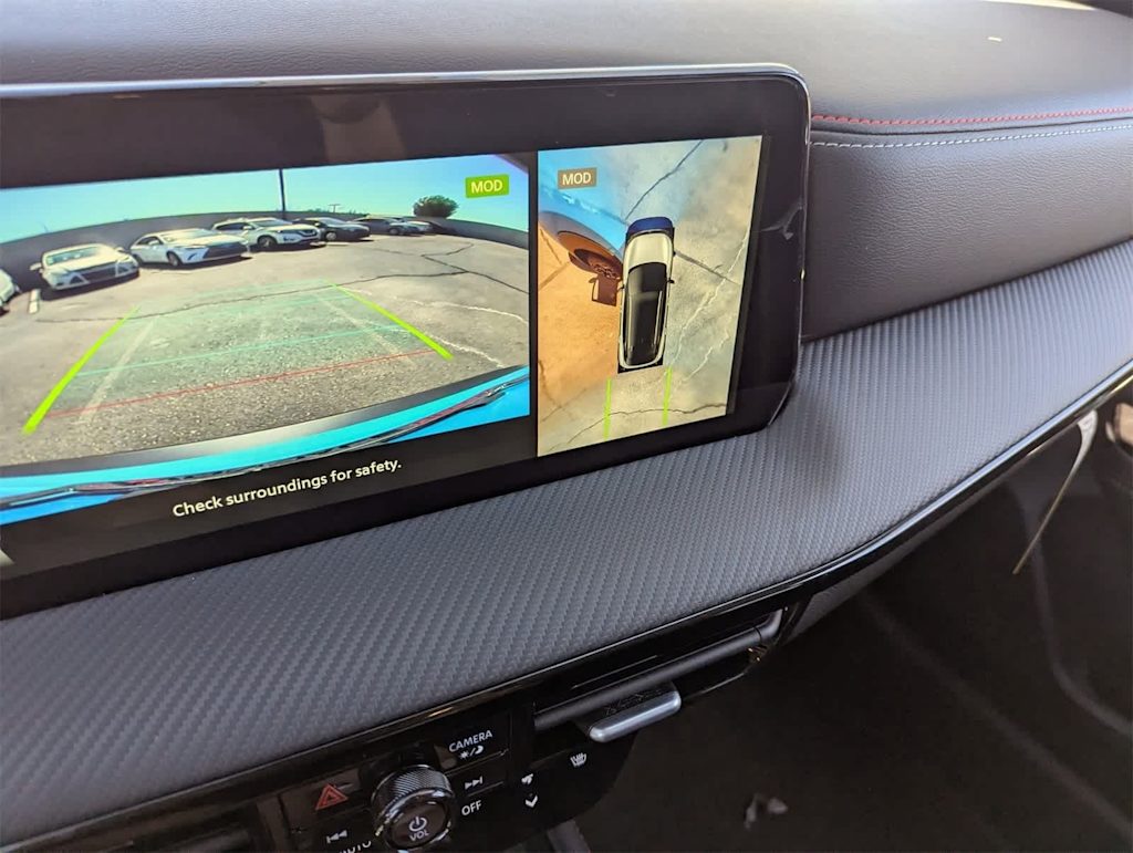 Thumbnail: 2026 Nissan Kicks - 26